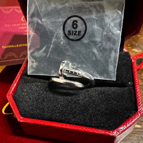 Jewelry - Silver Nail Twist Ring